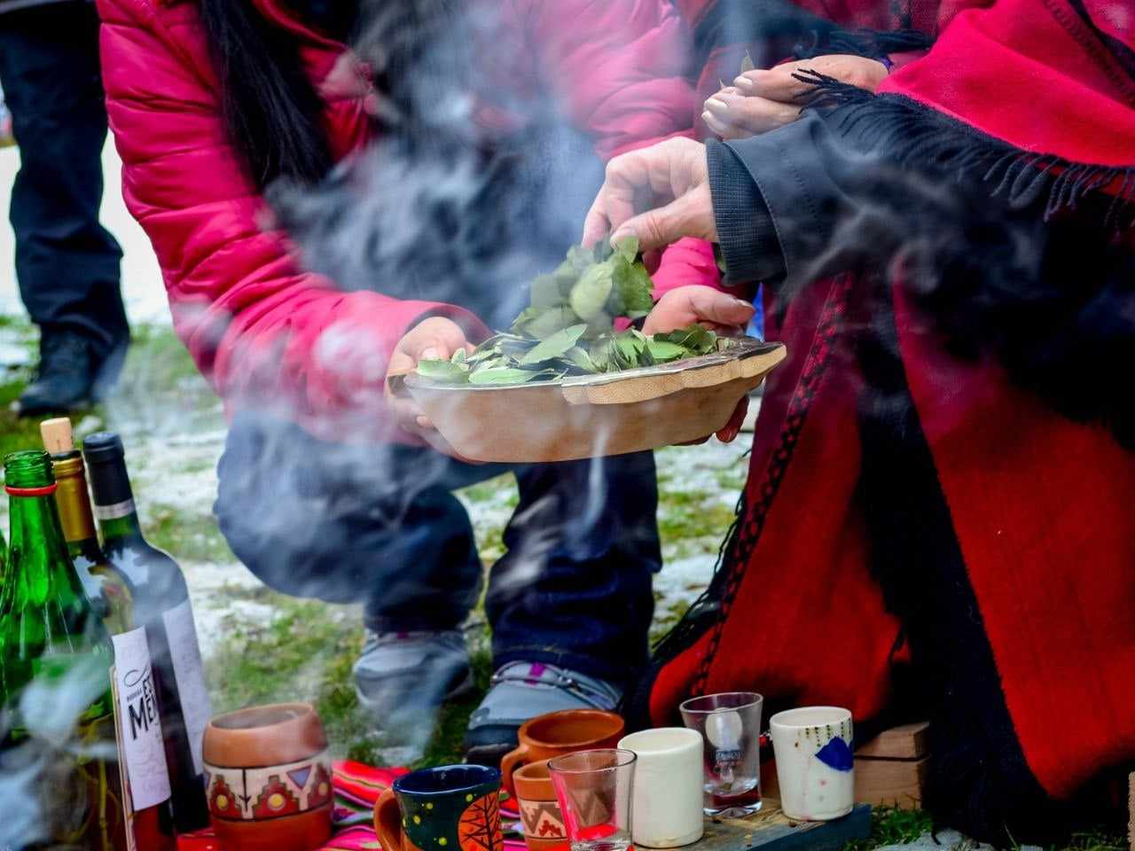 Photo of LA MUNICIPALIDAD DE USHUAIA ACOMPAÑÓ LA CEREMONIA A LA PACHAMAMA