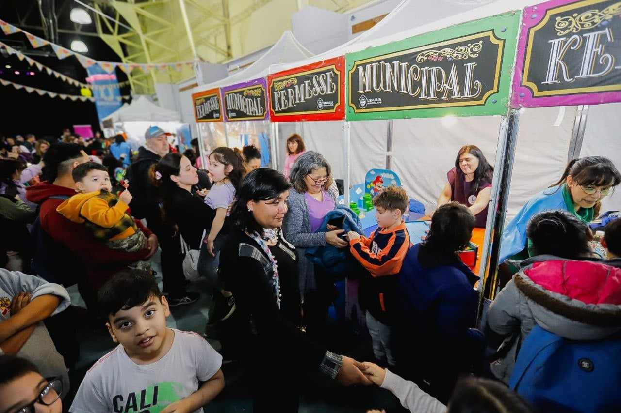 Photo of NIÑOS Y NIÑAS DE LA CIUDAD DISFRUTARON DE LOS FESTEJOS POR EL MES DE LAS INFANCIAS