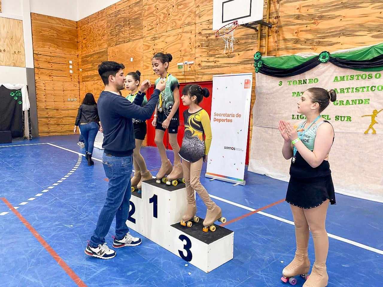 Photo of SE REALIZÓ EL TERCER ENCUENTRO DE PATINAJE ARTÍSTICO DE LA ZONA SUR