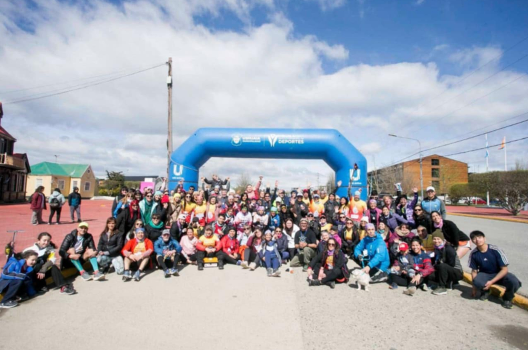 Photo of LA MUNICIPALIDAD DE USHUAIA SUMÓ SU APOYO A LA PRUEBA ATLÉTICA “CORREMOS POR KAYÚ”